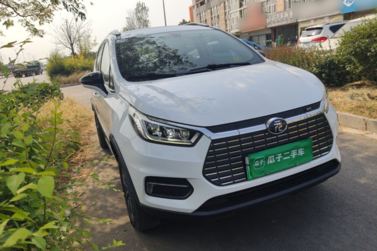 BYD Yuan New Energy 2020 #4 BYD Yuan New Energy 2020 car image #4
