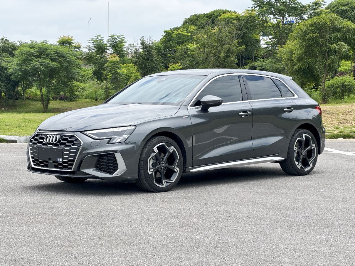 Audi A3 2024 Audi A3 2024 صورة سيارة