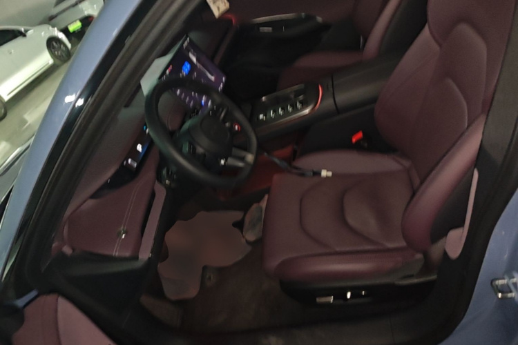 MI SU7 2024 car image #15