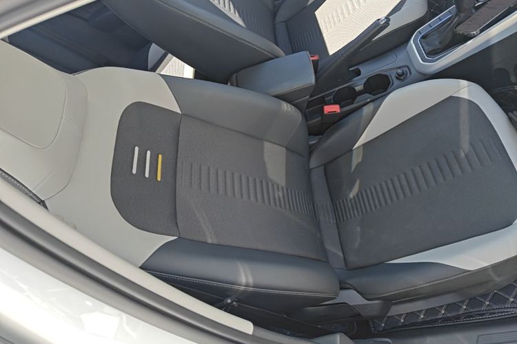 Volkswagen Polo 2022 car image #25