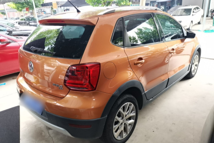 Volkswagen Polo 2016 car image #7