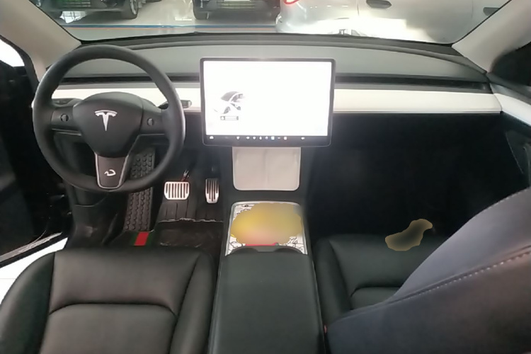 Tesla Model Y 2021 #10 Tesla Model Y 2021 car image #10