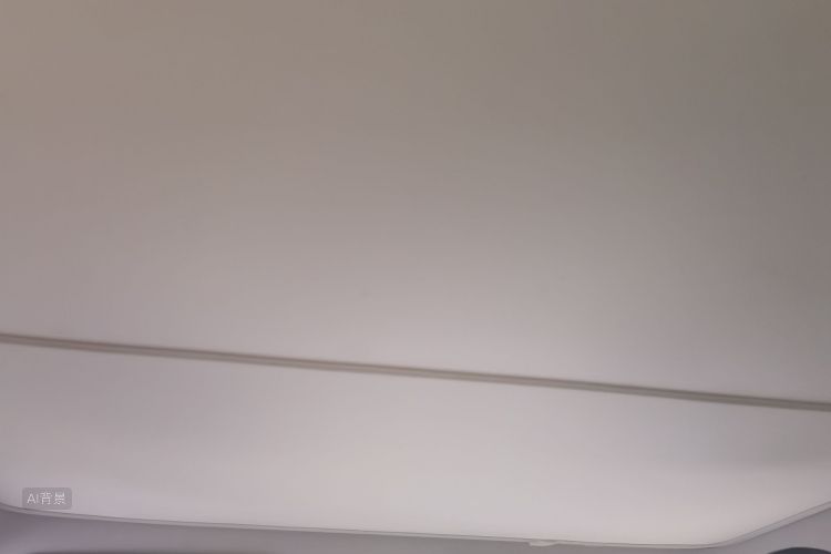 Tesla Model Y 2022 car image #20