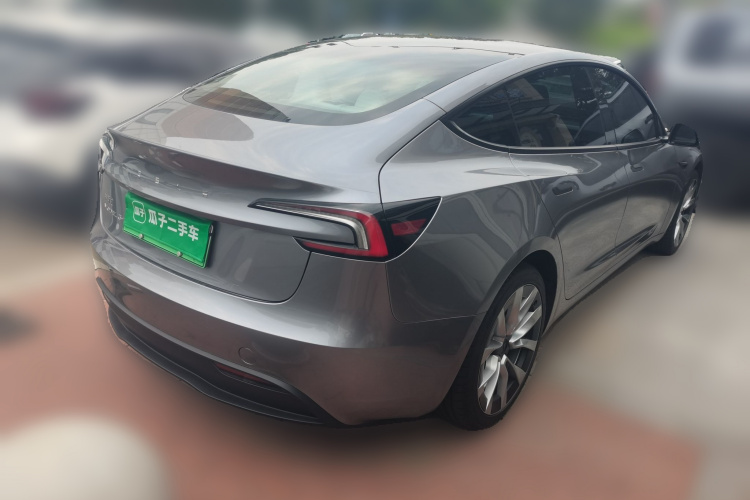 Tesla Model 3 2025 #5 Tesla Model 3 2025 car image #5
