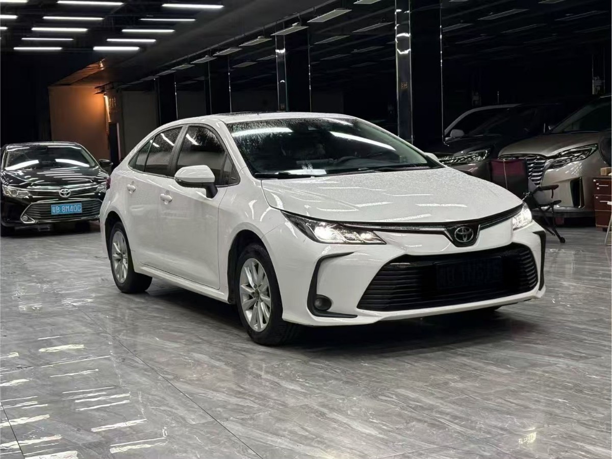 Toyota Corolla 2023 car image #2