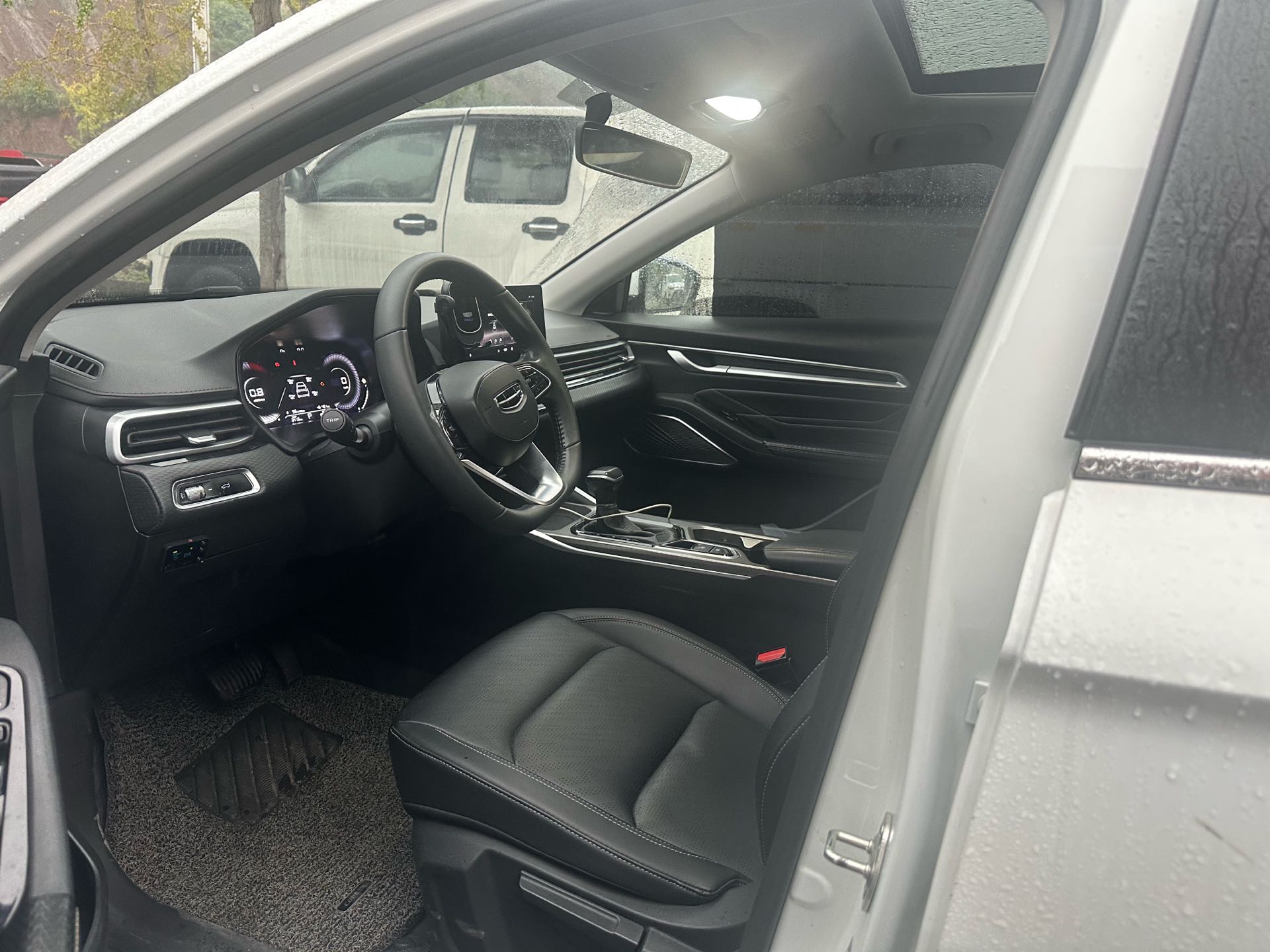 GEELY Emgrand 2023 #3 GEELY Emgrand 2023 image de voiture #3