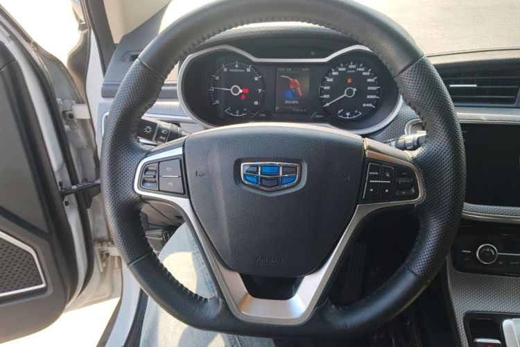 GEELY Emgrand GS 2018 immagine di auto #11