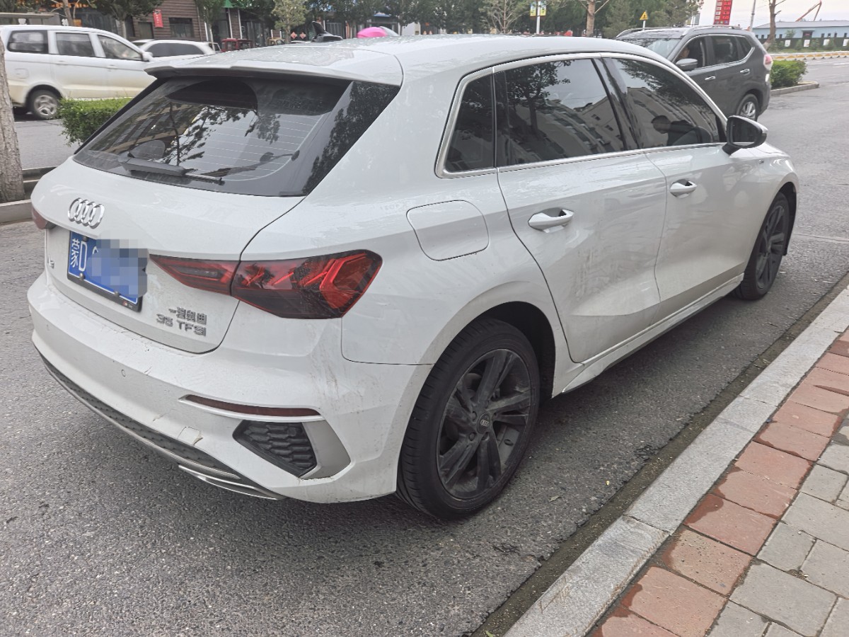 Audi A3 2022 immagine di auto #3