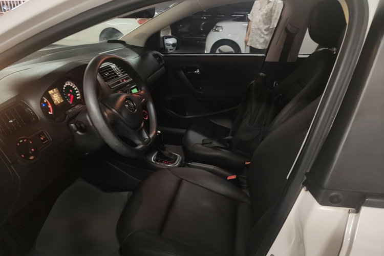 Volkswagen Polo 2017 #19 Volkswagen Polo 2017 car image #19