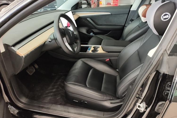 Tesla Model 3 2023 #15 Tesla Model 3 2023 car image #15