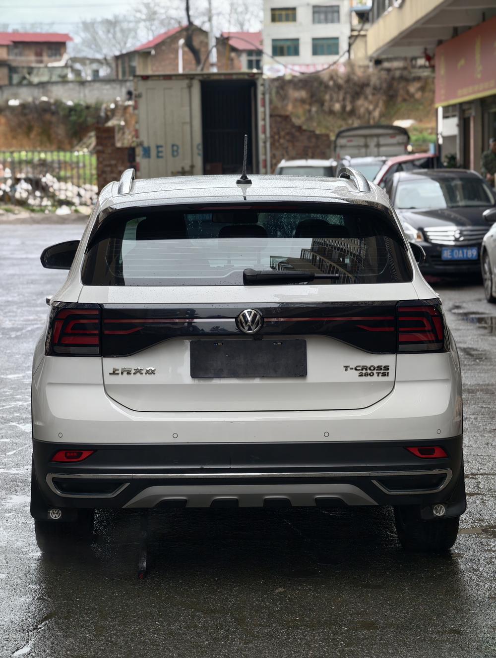 Volkswagen T-Cross 2020 #6 Volkswagen T-Cross 2020 car image #6