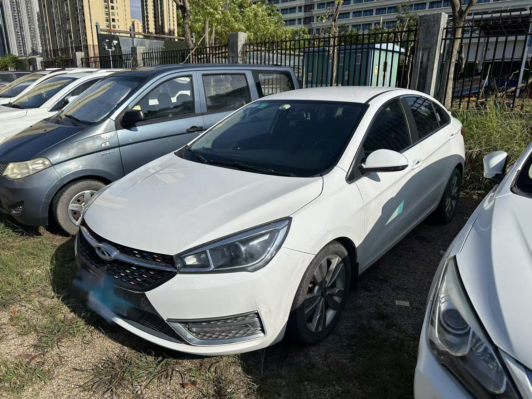 Chery Arrizo 5 2017 car image 