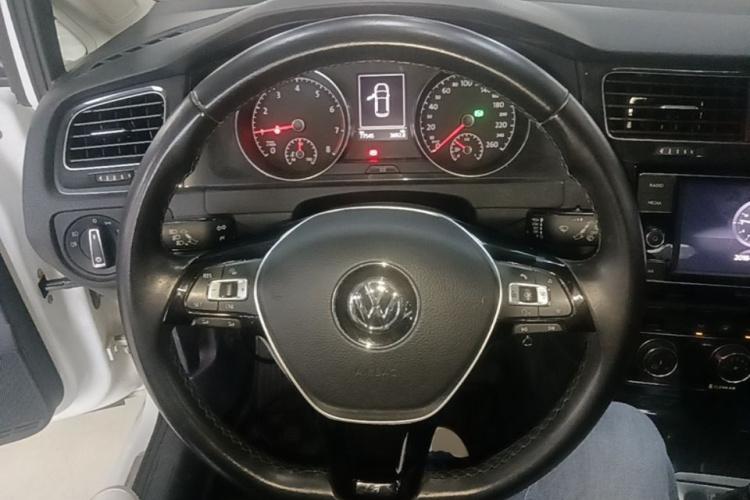 Volkswagen Golf 2018 #11 Volkswagen Golf 2018 car image #11