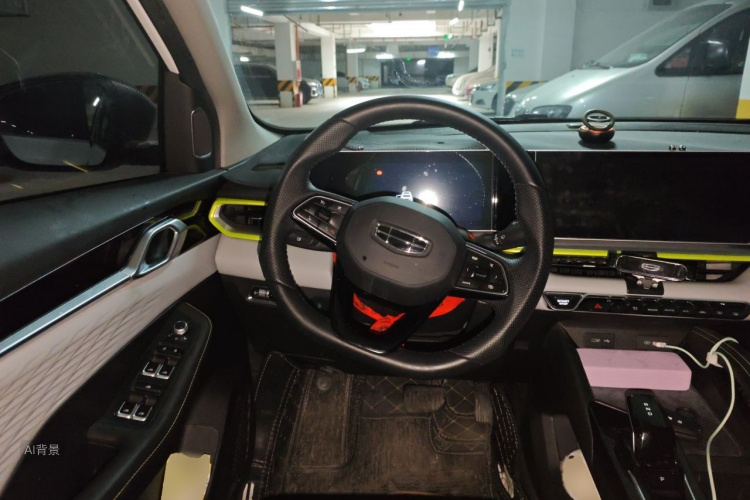 GEELY Coolray 2023 immagine di auto #12