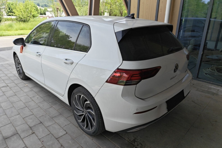 Volkswagen Golf 2021 #5 Volkswagen Golf 2021 car image #5