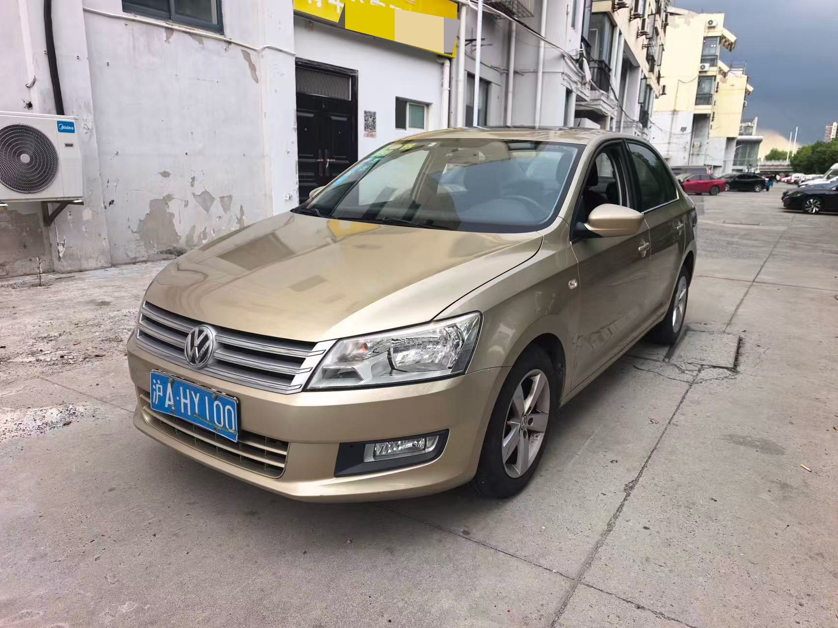 Volkswagen Santana 2014 Volkswagen Santana 2014 car image