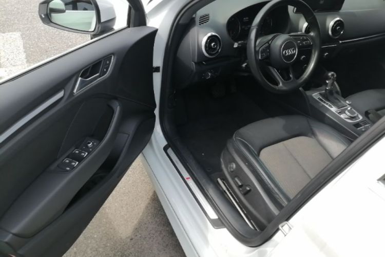Audi A3 2020 car image #12