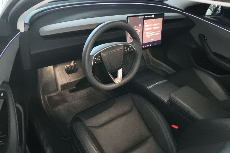 Tesla Model 3 2025 #10 Tesla Model 3 2025 car image #10