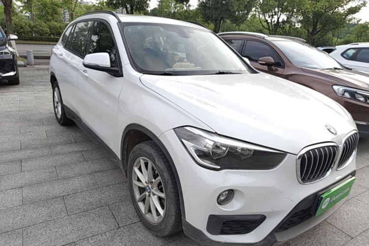BMW X1 2017 #4 BMW X1 2017 car image #4