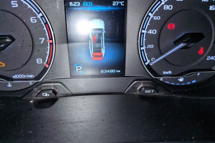 GEELY Vision X6 2020 car image #10