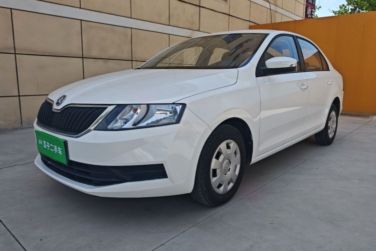 Skoda Rapid 2018 #2 Skoda Rapid 2018 car image #2