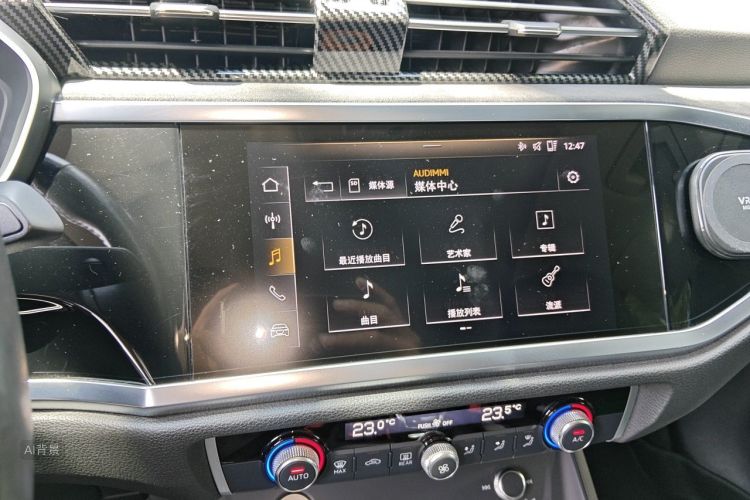 Audi Q3 2019 #16 Audi Q3 2019 car image #16