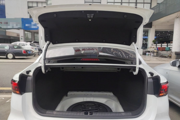 GEELY Emgrand 2023 #19 GEELY Emgrand 2023 image de voiture #19