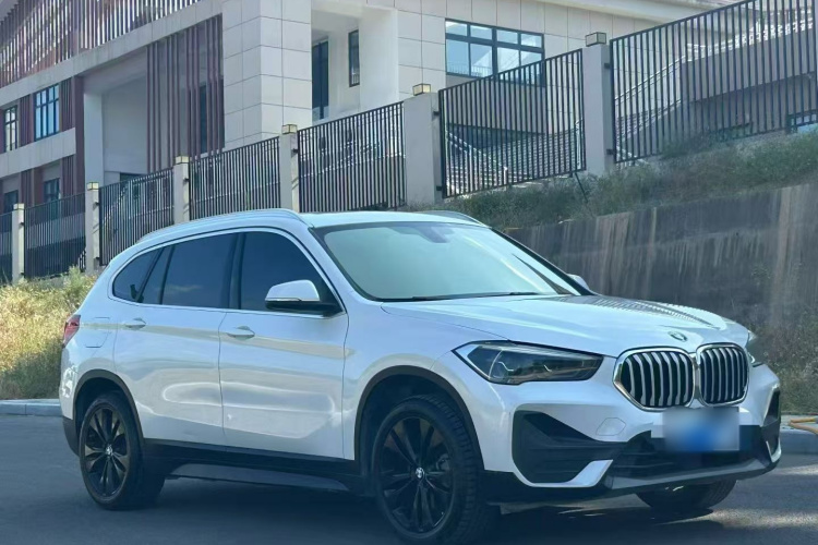 BMW X1 2019 imagem de carro #4