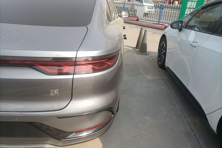 BYD Han 2022 #8 BYD Han 2022 car image #8