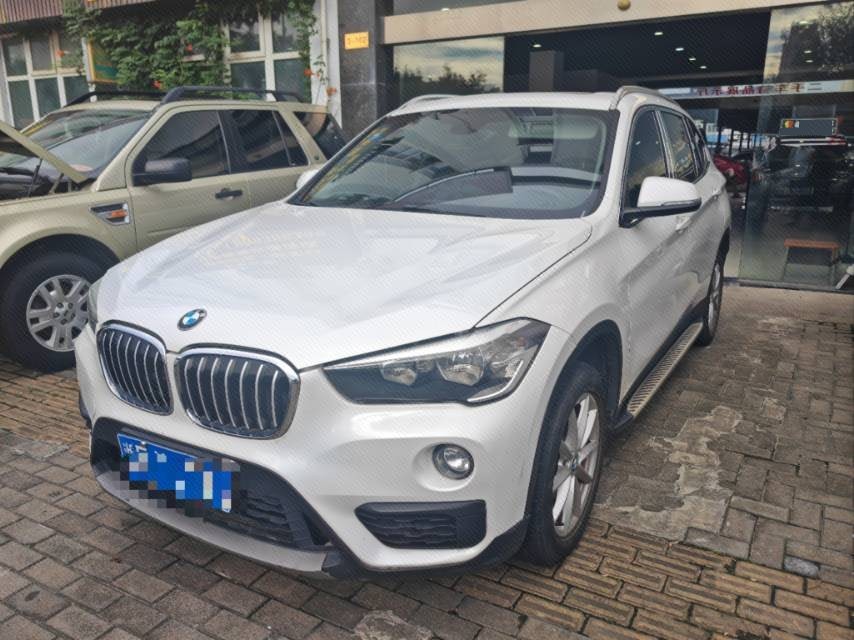 BMW X1 2017 BMW X1 2017 car image