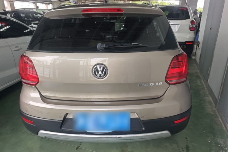 Volkswagen Polo 2015 #6 Volkswagen Polo 2015 car image #6