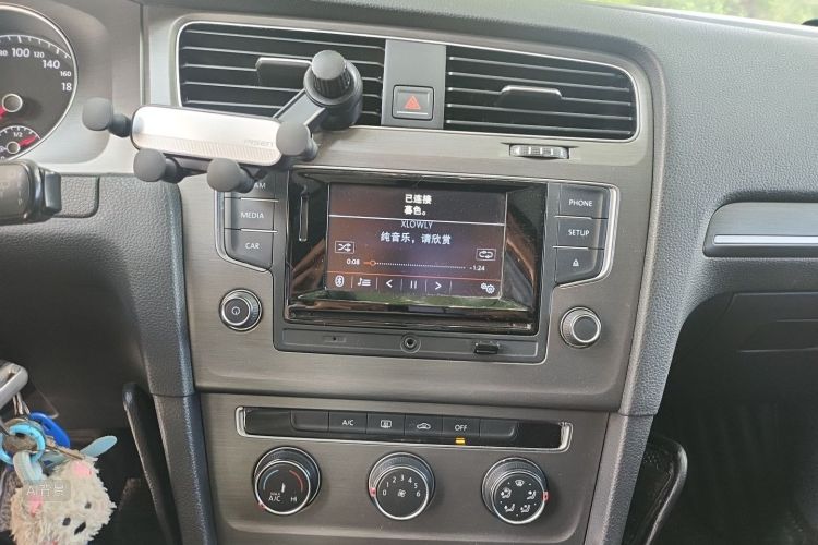 Volkswagen Golf 2015 #15 Volkswagen Golf 2015 car image #15