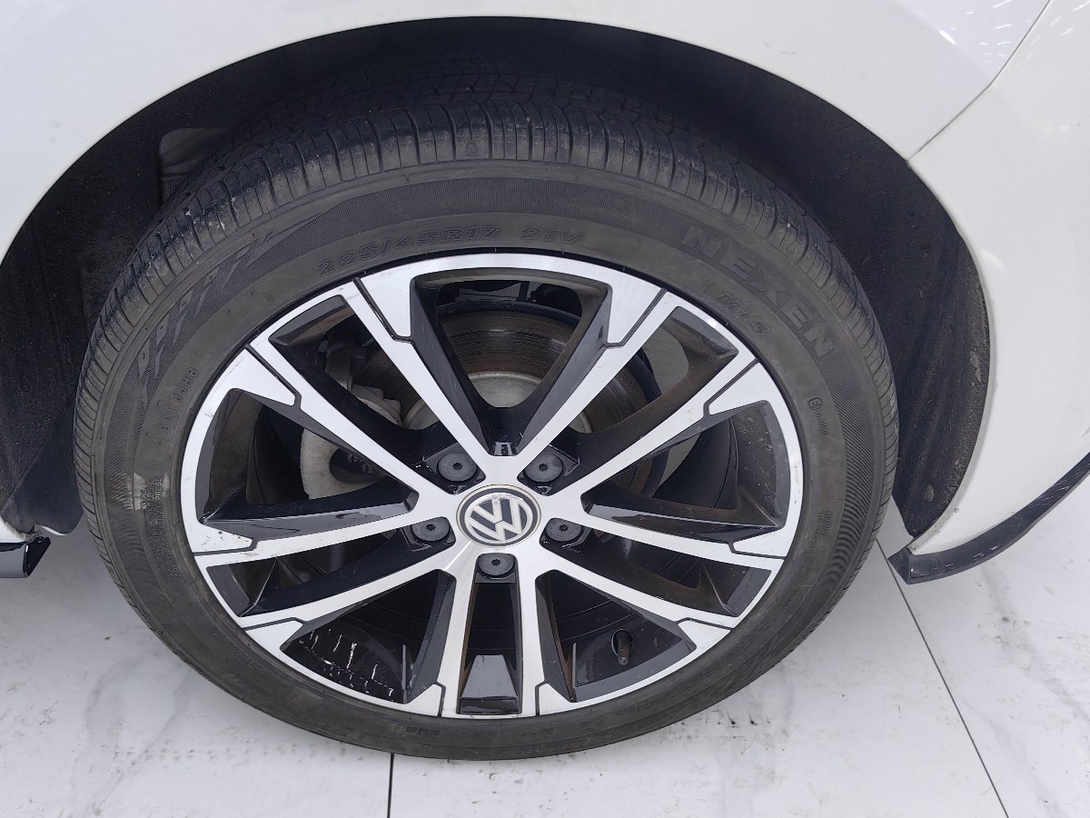 Volkswagen Golf 2019 #6 Volkswagen Golf 2019 car image #6