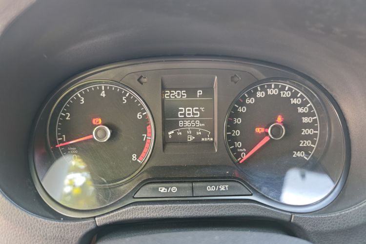 Volkswagen Polo 2016 #16 Volkswagen Polo 2016 car image #16