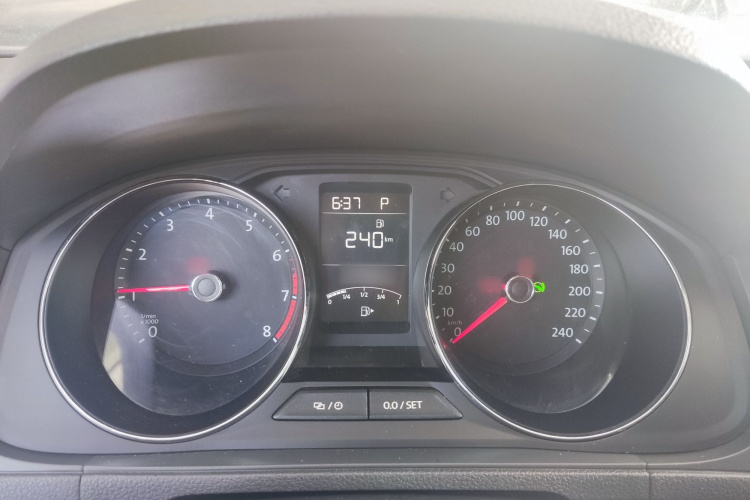 Volkswagen Lavida 2020 car image #16