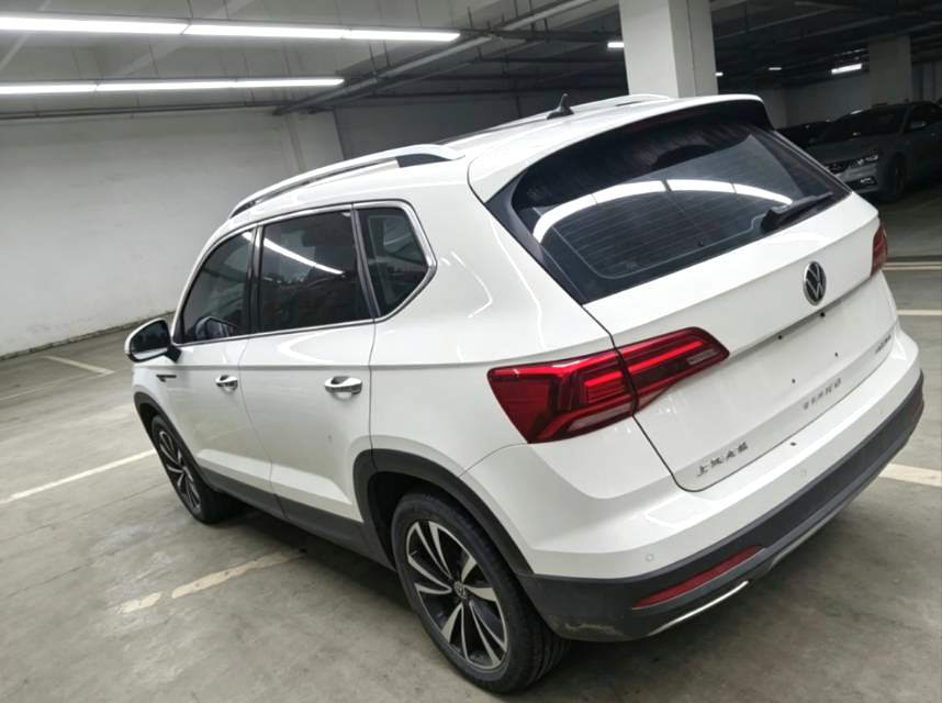 Volkswagen Tharu 2023 car image #7