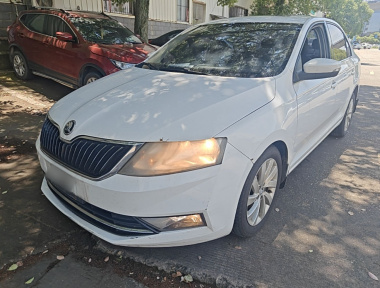 Skoda Rapid 2019 Skoda Rapid 2019 image de voiture