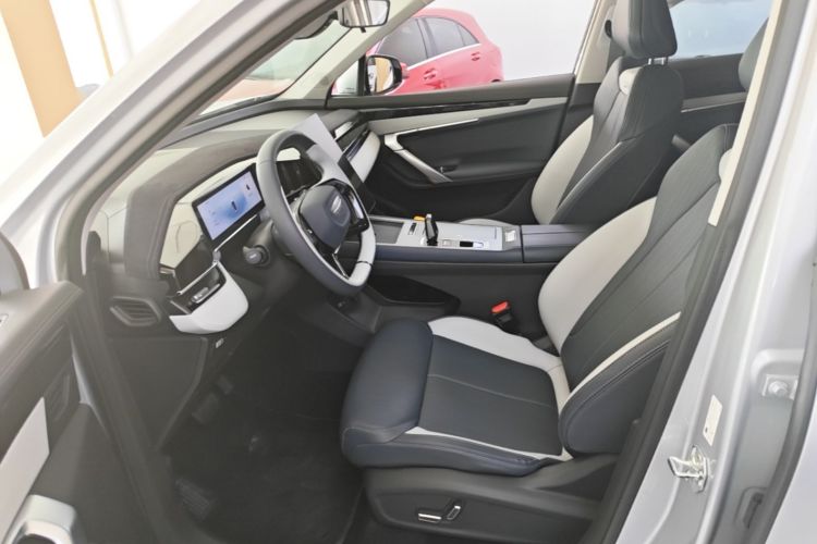 GEELY Boyue L 2025 #15 GEELY Boyue L 2025 car image #15