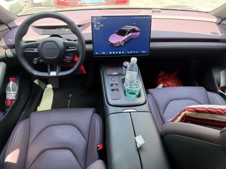 MI SU7 2025 car image #3