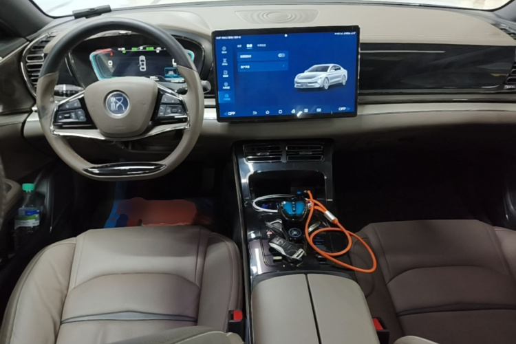 BYD Han 2023 #10 BYD Han 2023 صورة سيارة #10