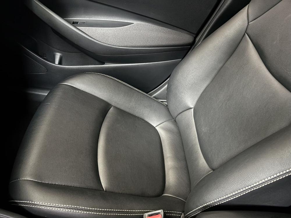 Toyota Corolla 2022 #18 Toyota Corolla 2022 car image #18
