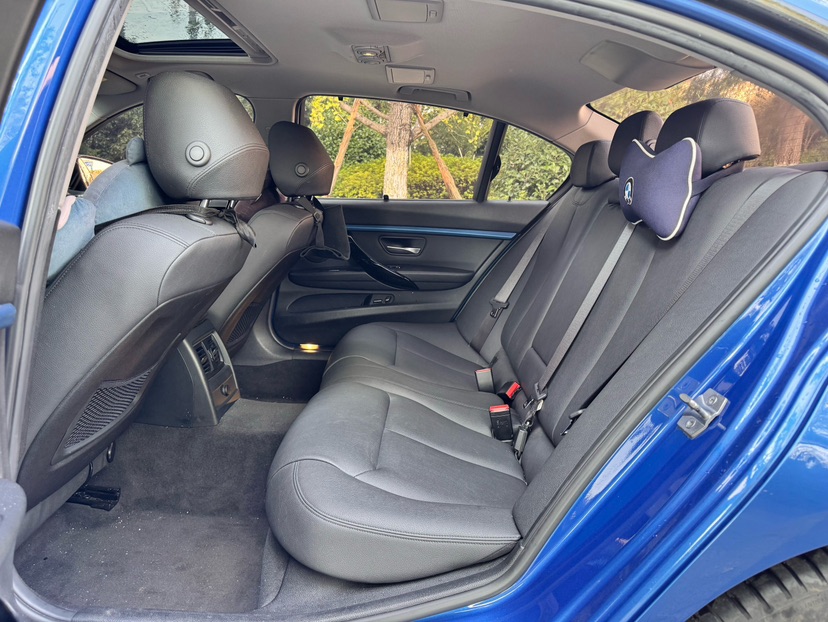 BMW 3 Series 2017 #5 BMW 3 Series 2017 car image #5
