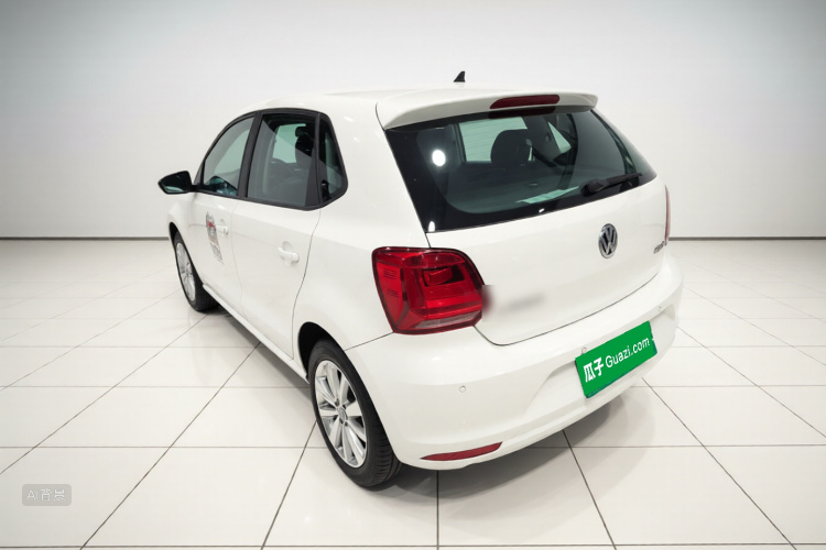 Volkswagen Polo 2016 car image #5