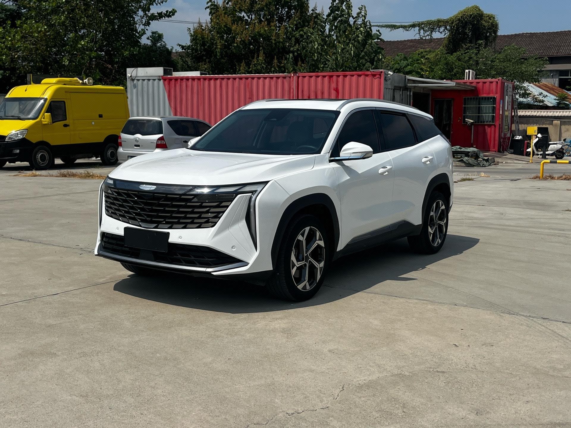 GEELY Boyue L 2023 car image 