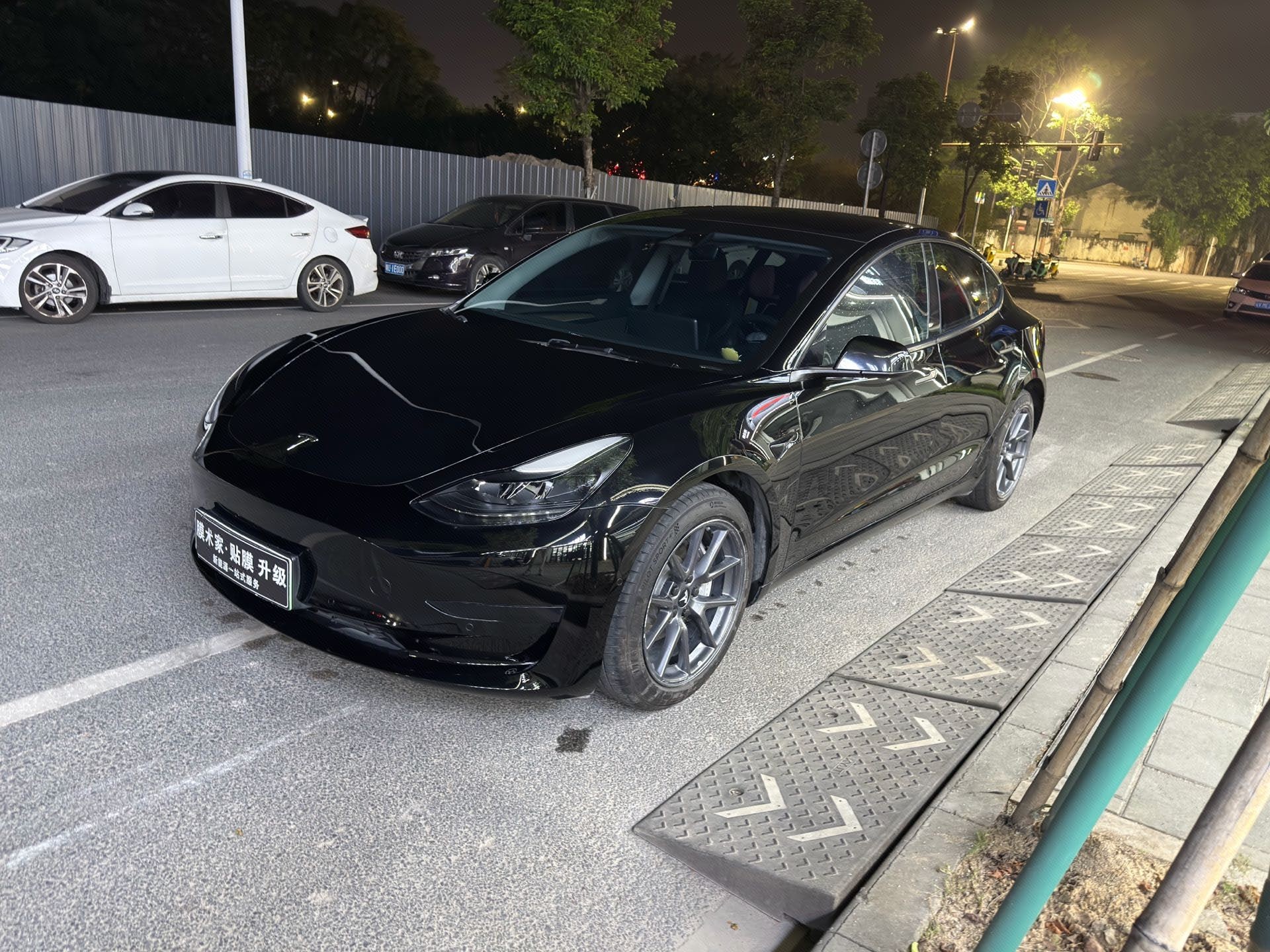 Tesla Model 3 2022 Tesla Model 3 2022 car image
