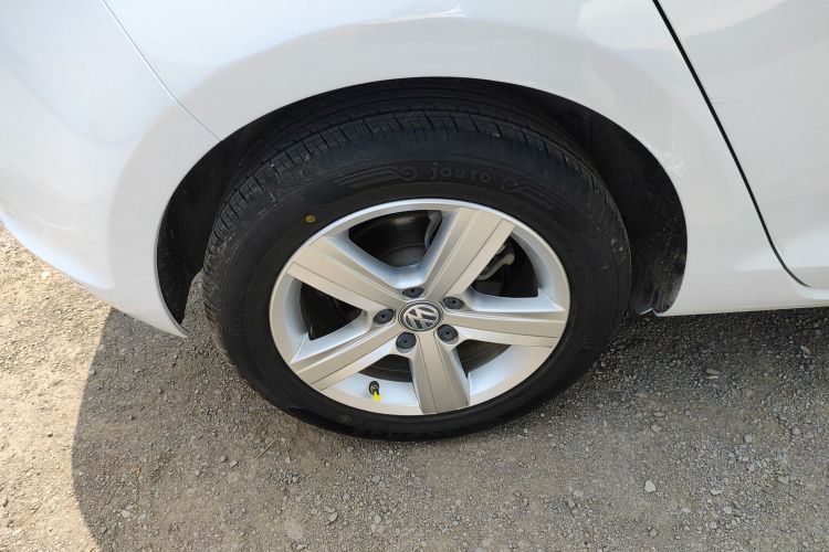 Volkswagen Golf 2017 imagem de carro #10