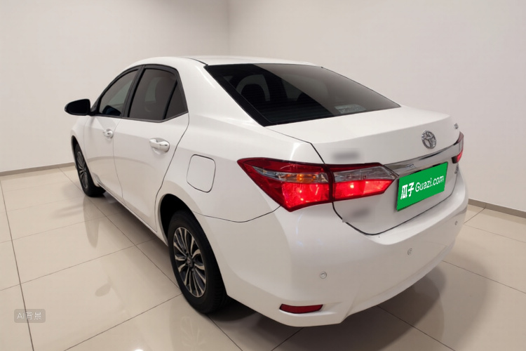 Toyota Corolla 2017 #5 Toyota Corolla 2017 car image #5