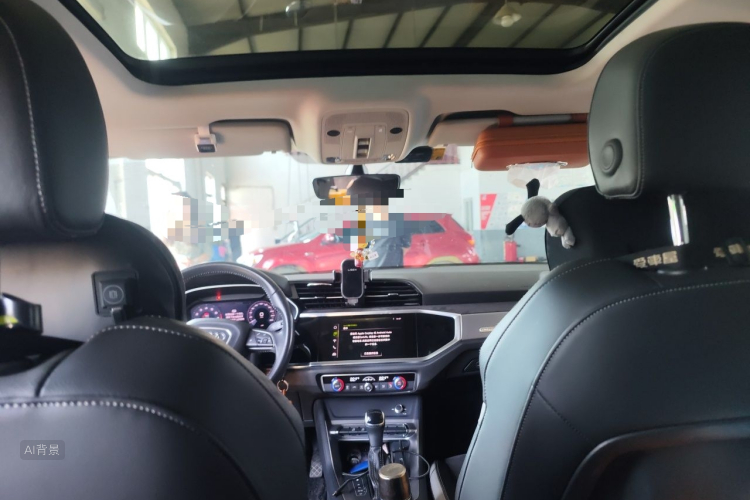 Audi Q3 2019 #20 Audi Q3 2019 car image #20