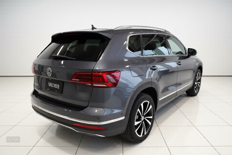 Volkswagen Tharu 2019 car image #7