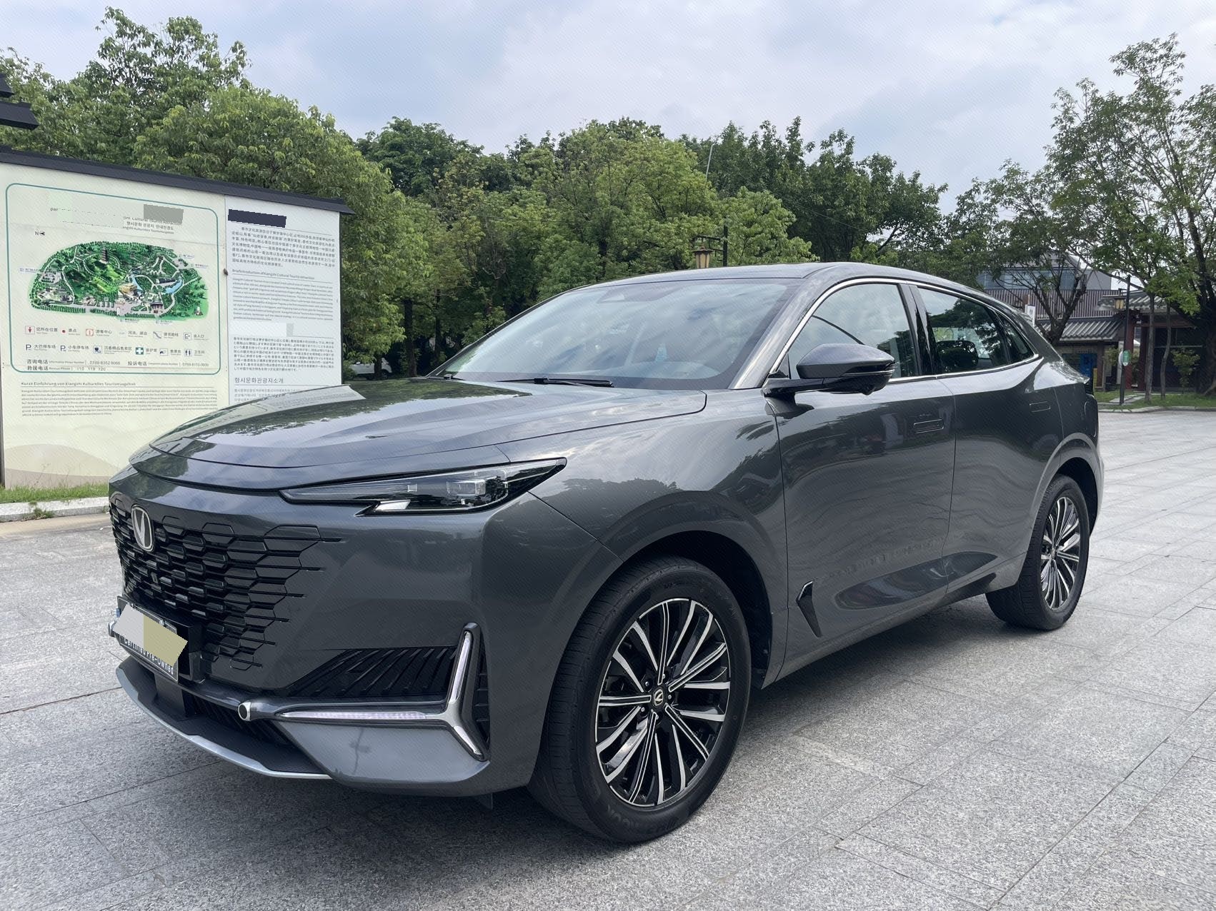 Changan UNI-K 2024 car image 